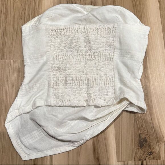 Free People White Asymmetrical Strapless Top Women’s Medium - Picture 3 of 4